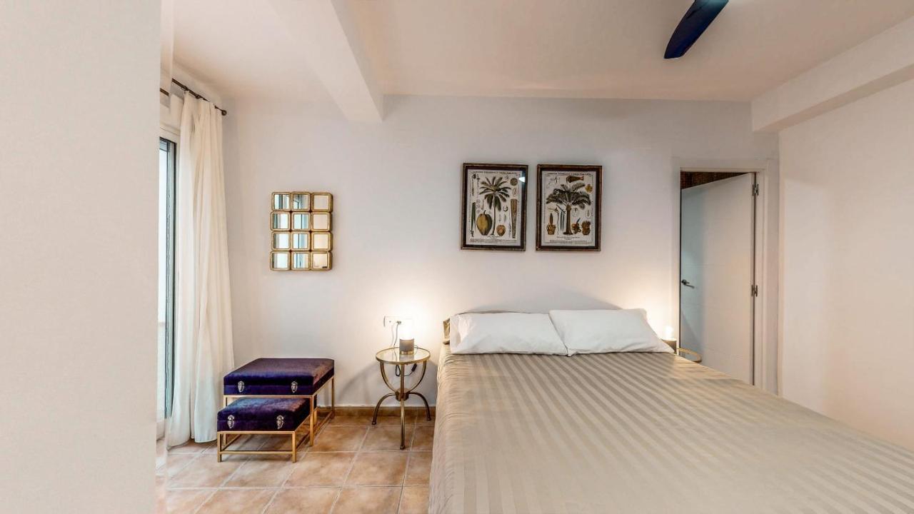 Holisplace- Lovely Apartment In Downtown Alicante Exterior foto
